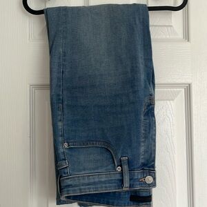 ✨2for20✨ Uniqlo medium wash jeans